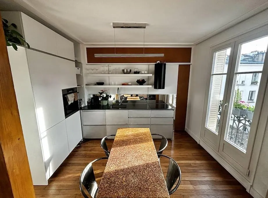 Superb Modern Apartment With Balconies 2P Paris