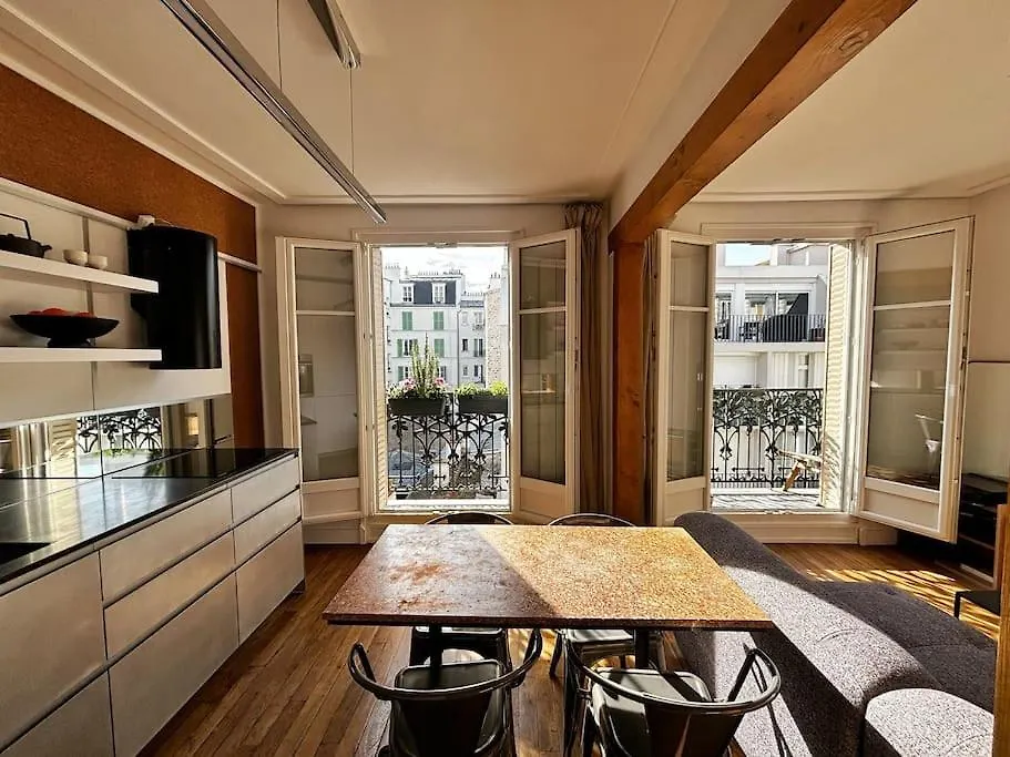 Superb Modern Apartment With Balconies 2P location